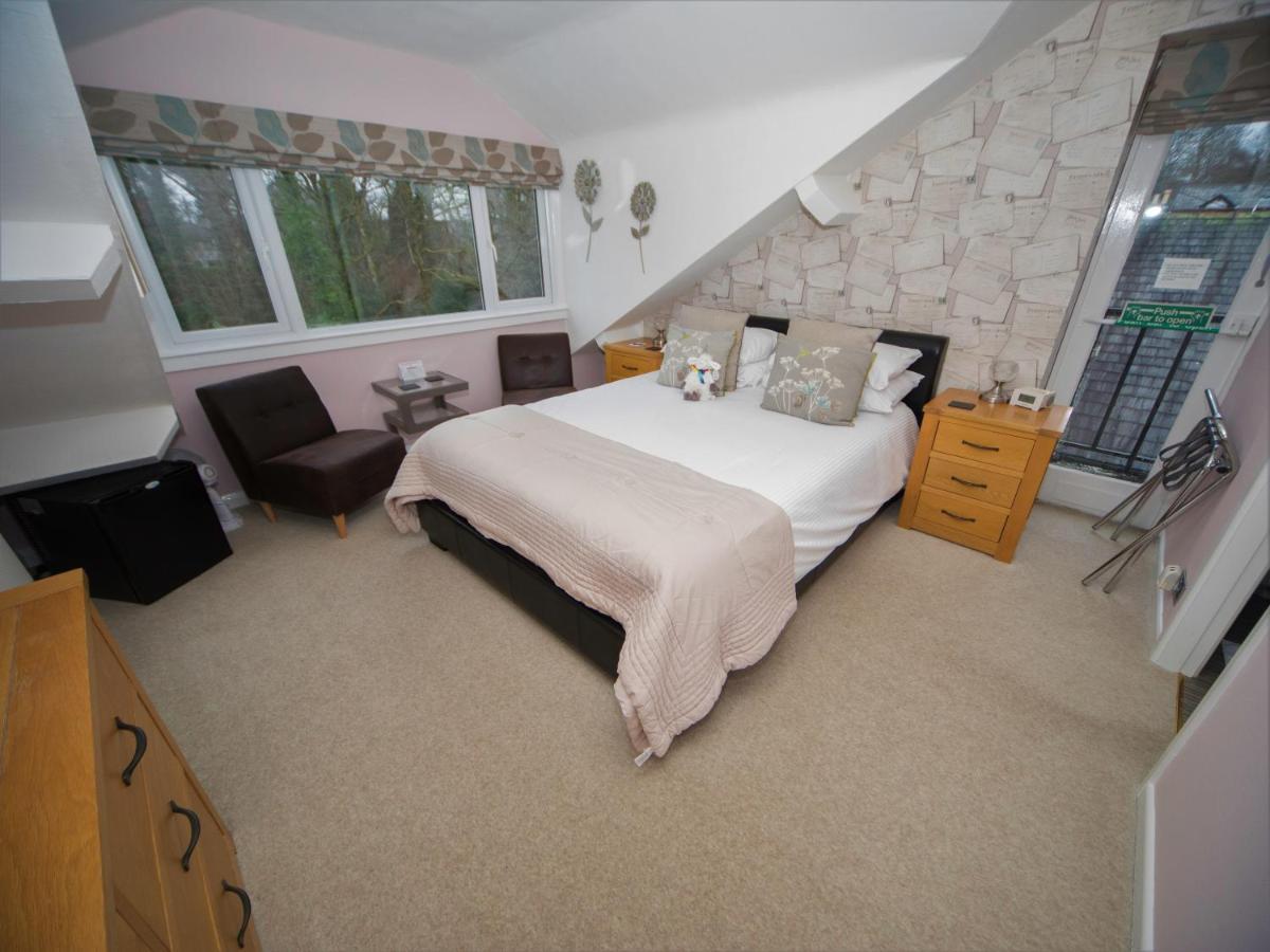 Glenville House - Adults Only - Incl Free Off-Site Health Club With Swimming Pool, Hot Tub, Sauna & Steam Room Bowness-on-Windermere Exteriér fotografie